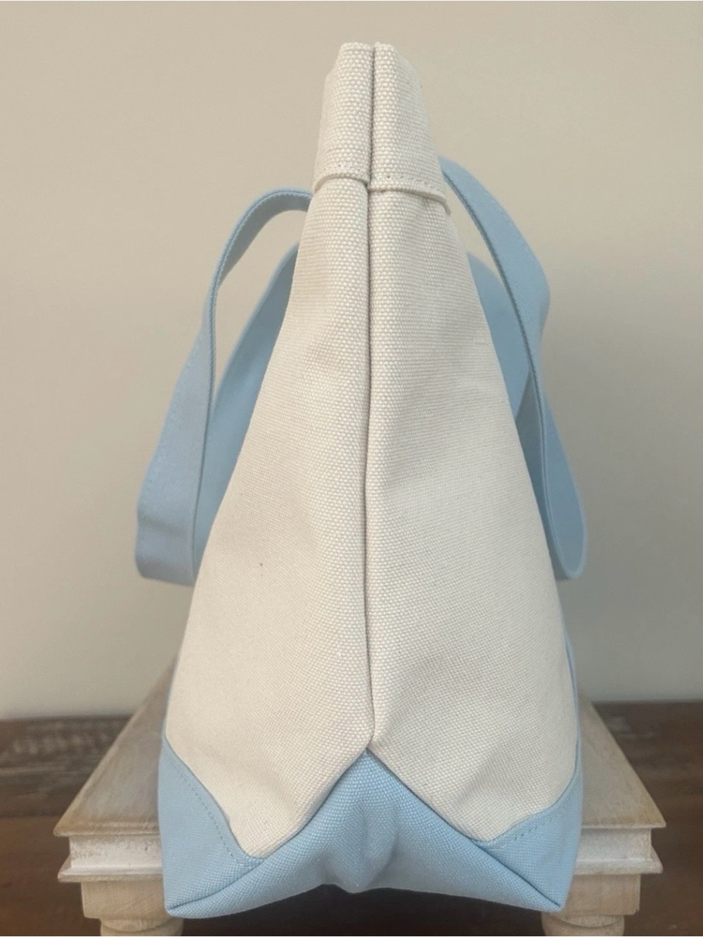 Bauble Bar Away We Go Cream Canvas Tote with Light Blue Trim and Palm Charm - Picture 4 of 8